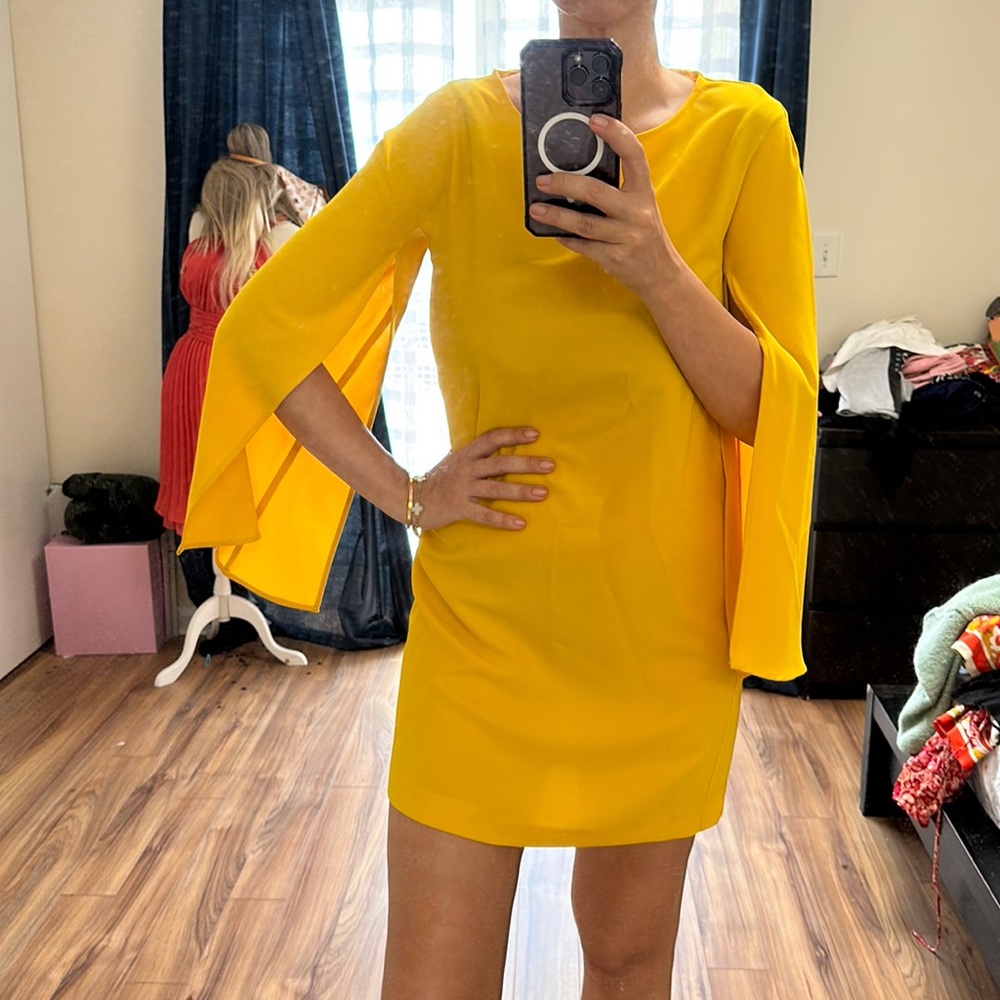 Zara short yellow dress size S NWT